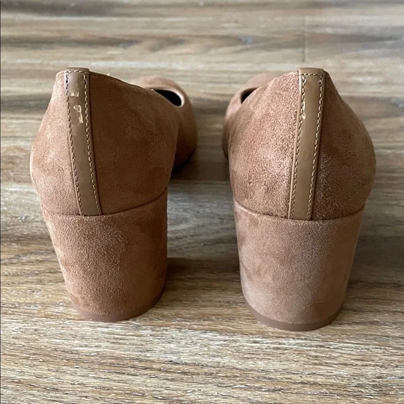Margaux The Heel in Chesnut Suede - Picture 11 of 14